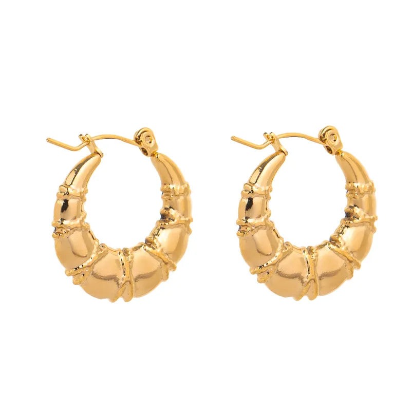Basic round designed earrings