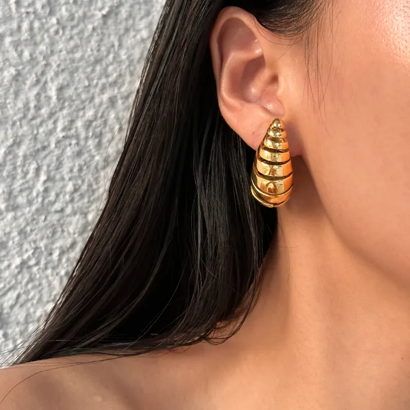 Dainty boutegga earings