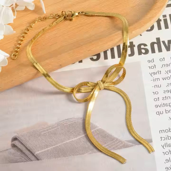 High-end Elegant snake bow bracelet