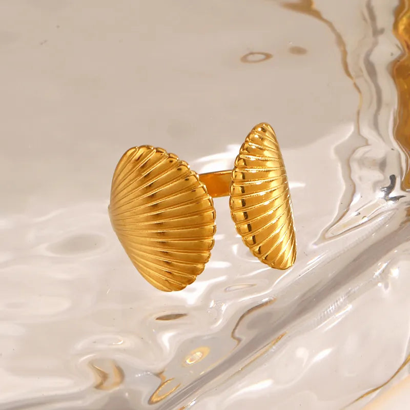 Daily wear shell adjustable ring