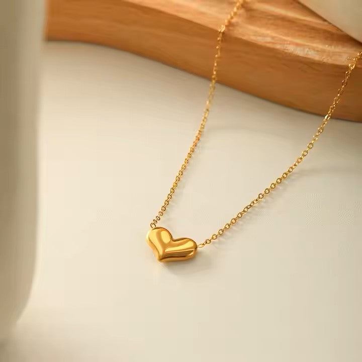 Luxe heart pendant chain necklace
