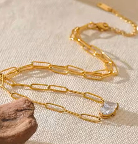 High-end Retro water stainless steel droplet necklace