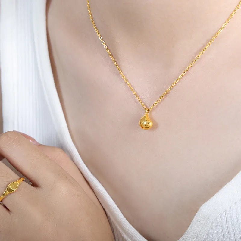 Luxe Teardrop stainless steel necklace