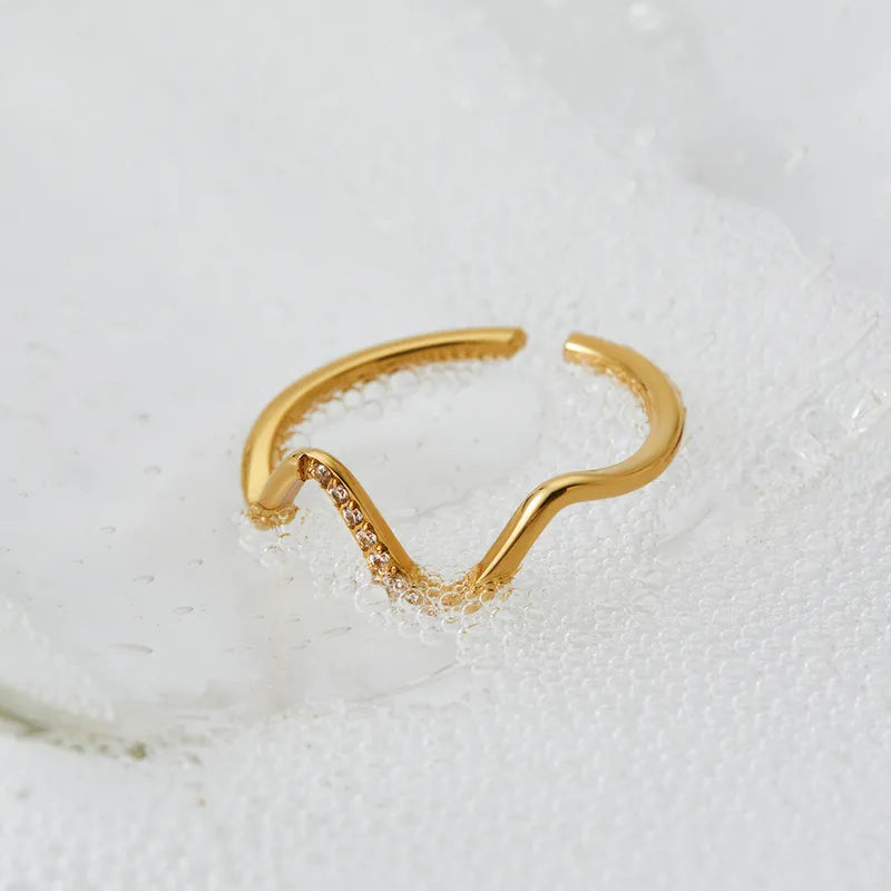 Irregular waved anti tarnish ring