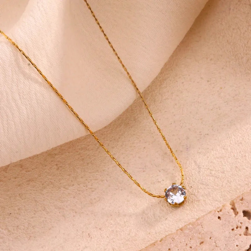 Fine-quality Elegant single diamond pvd gold plated chain necklace