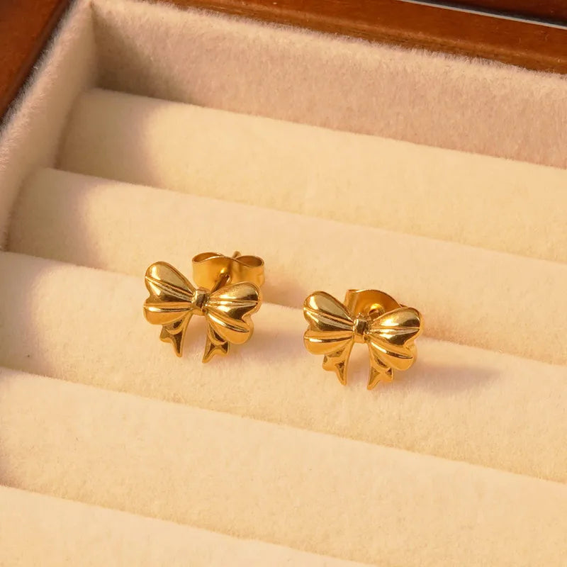 Premium bow stainless steel studs