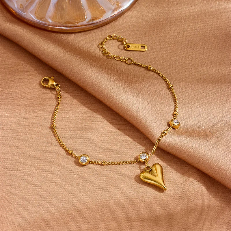 Heart charm zircon bracelet