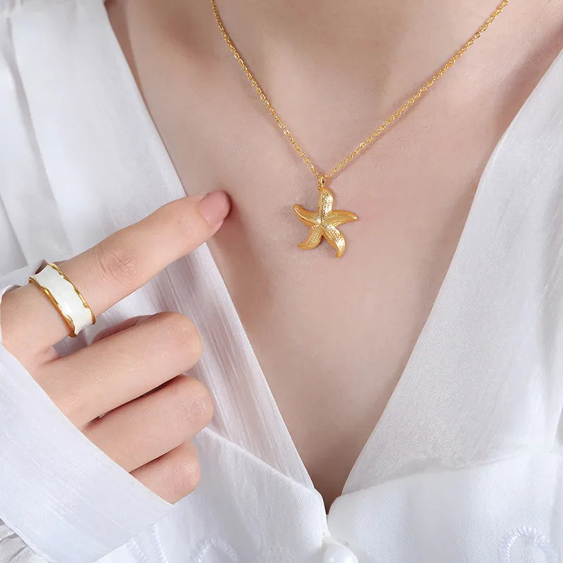 Starfish pendant gold chain neckalce
