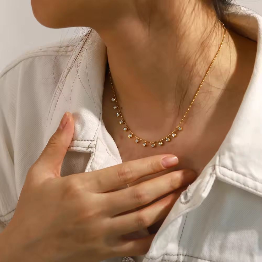 Golden bling zircon beaded necklace