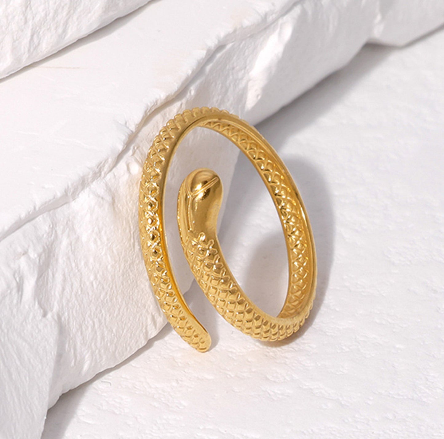 Basic snake adjustable waterproof ring