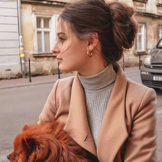 Golden round high end hoops