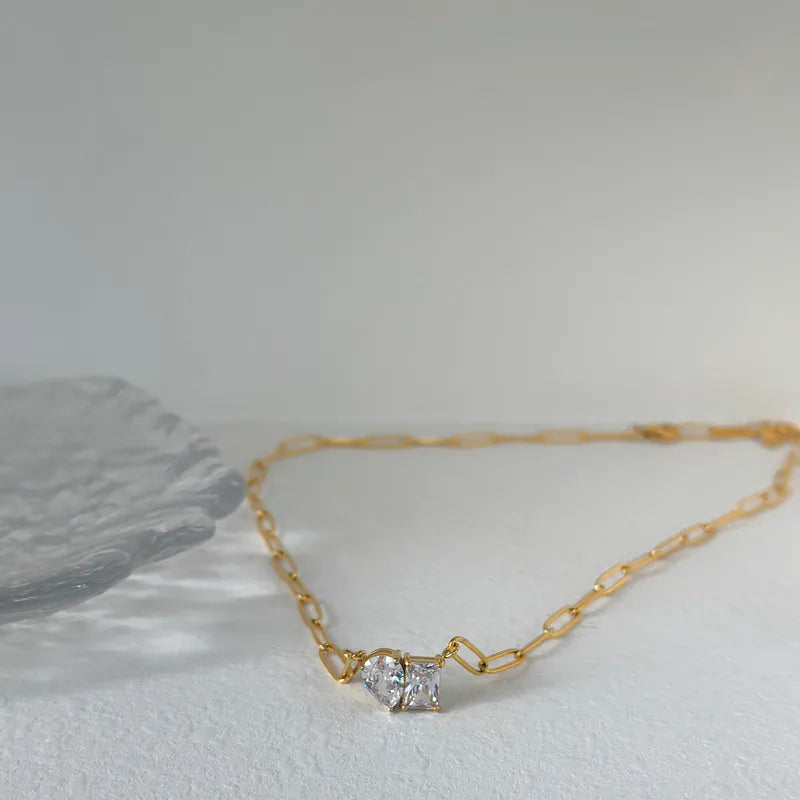 Retro water droplet necklace