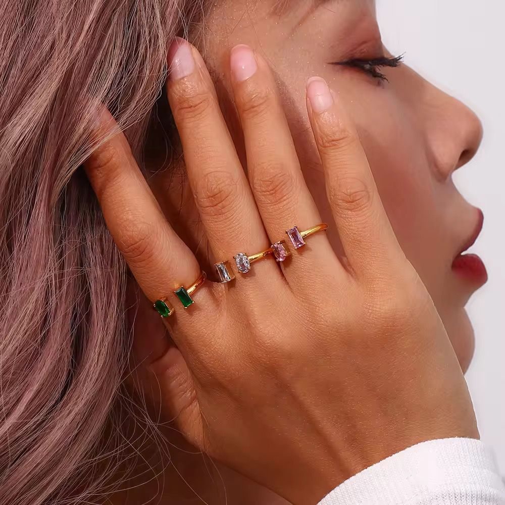Minimal twin gem open ring