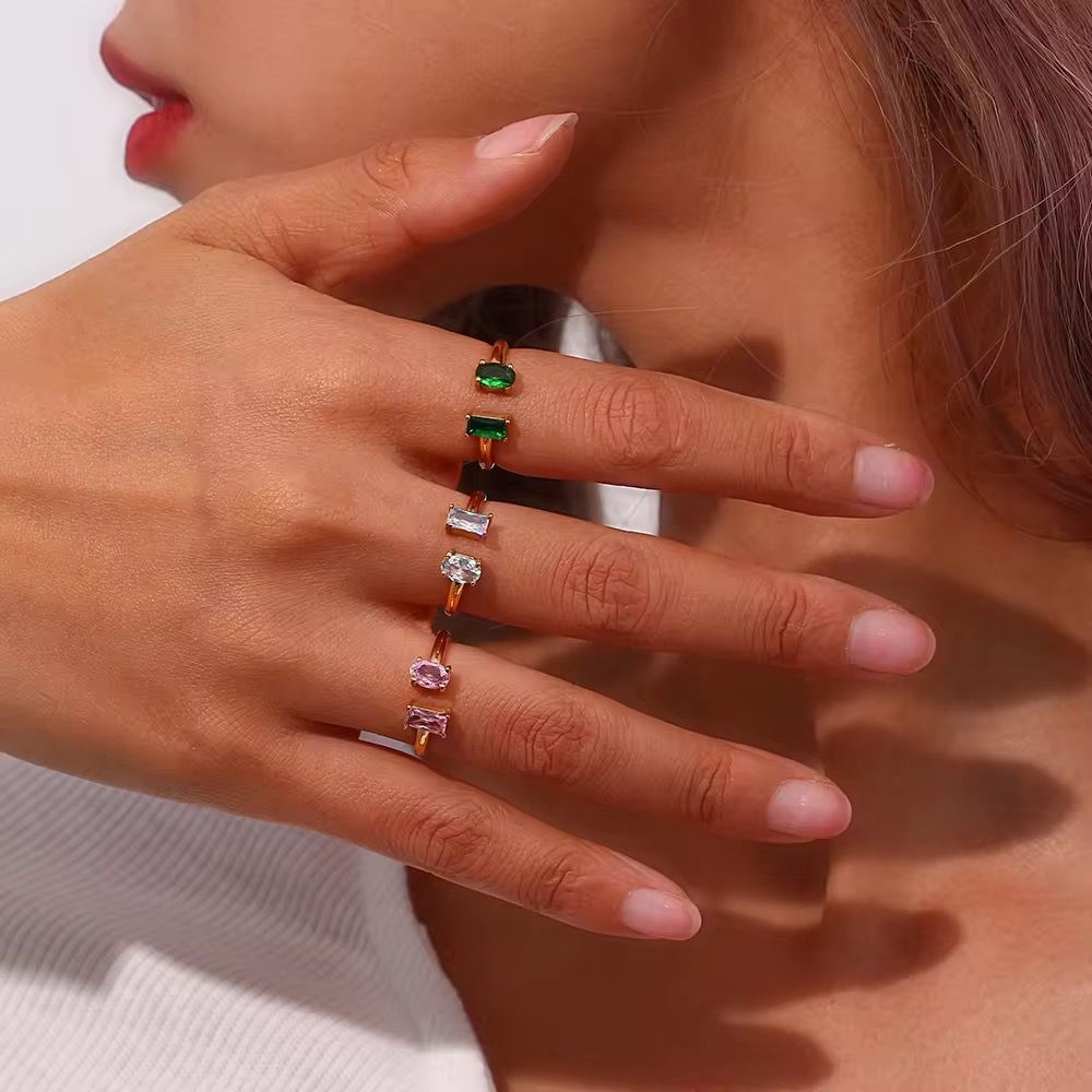 Minimal twin gem open ring