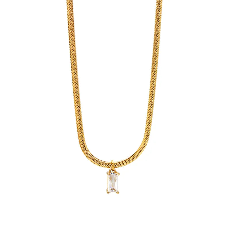 White zirconia pendant in snake chain