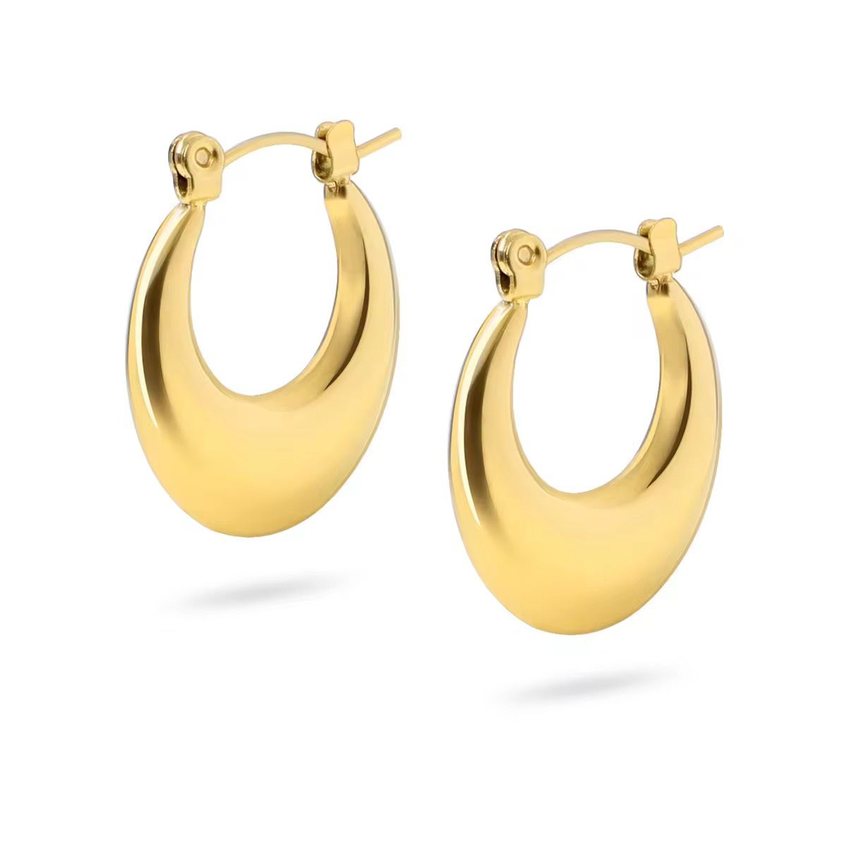 Auréa Oval Hoop Earrings – Anti-Tarnish Gold Finish