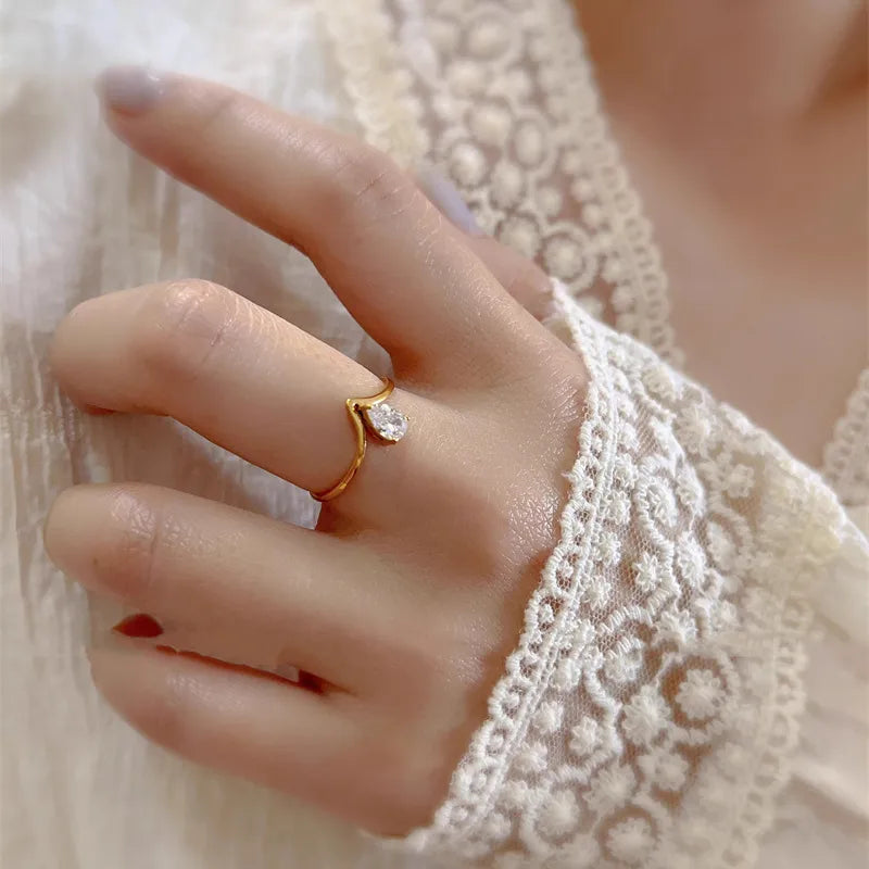 Simple elegant gold plated zircon ring