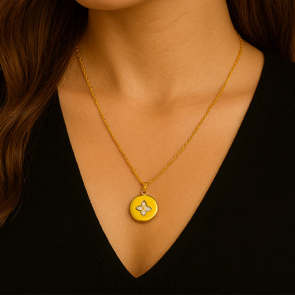 Lumière star coin pendant necklace