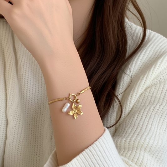 Golden luxe bloom petal bracelet