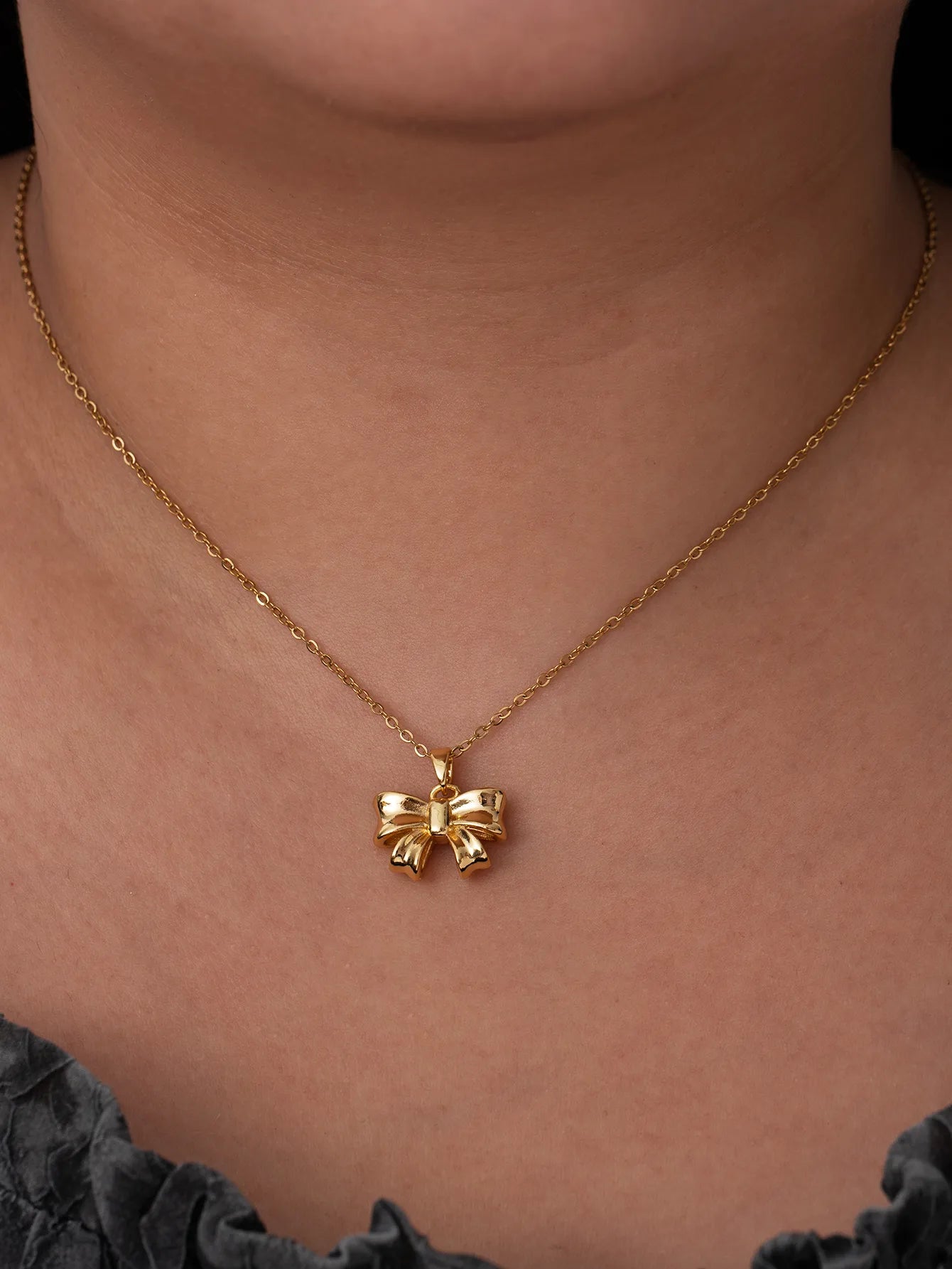 Premium Golden bow charm anti tarnish necklace