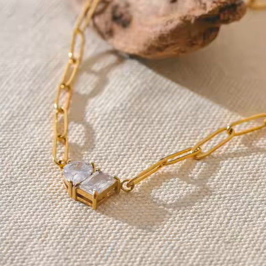 High-end Retro water stainless steel droplet necklace