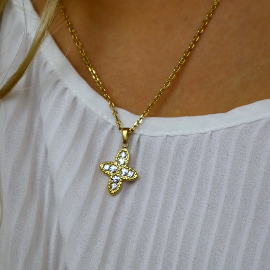 Gold floral crystal pendant stainless steel necklace