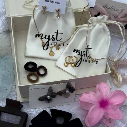Rakhi hamper