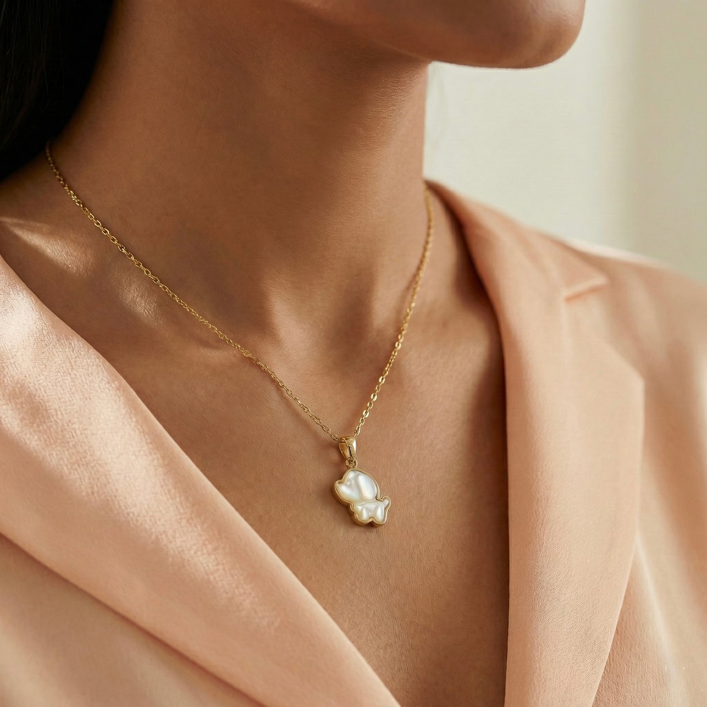 Pearl Puppy Charm Necklace – Stainless Steel Gold Plated
