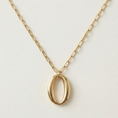 Gold oval link pendant necklace