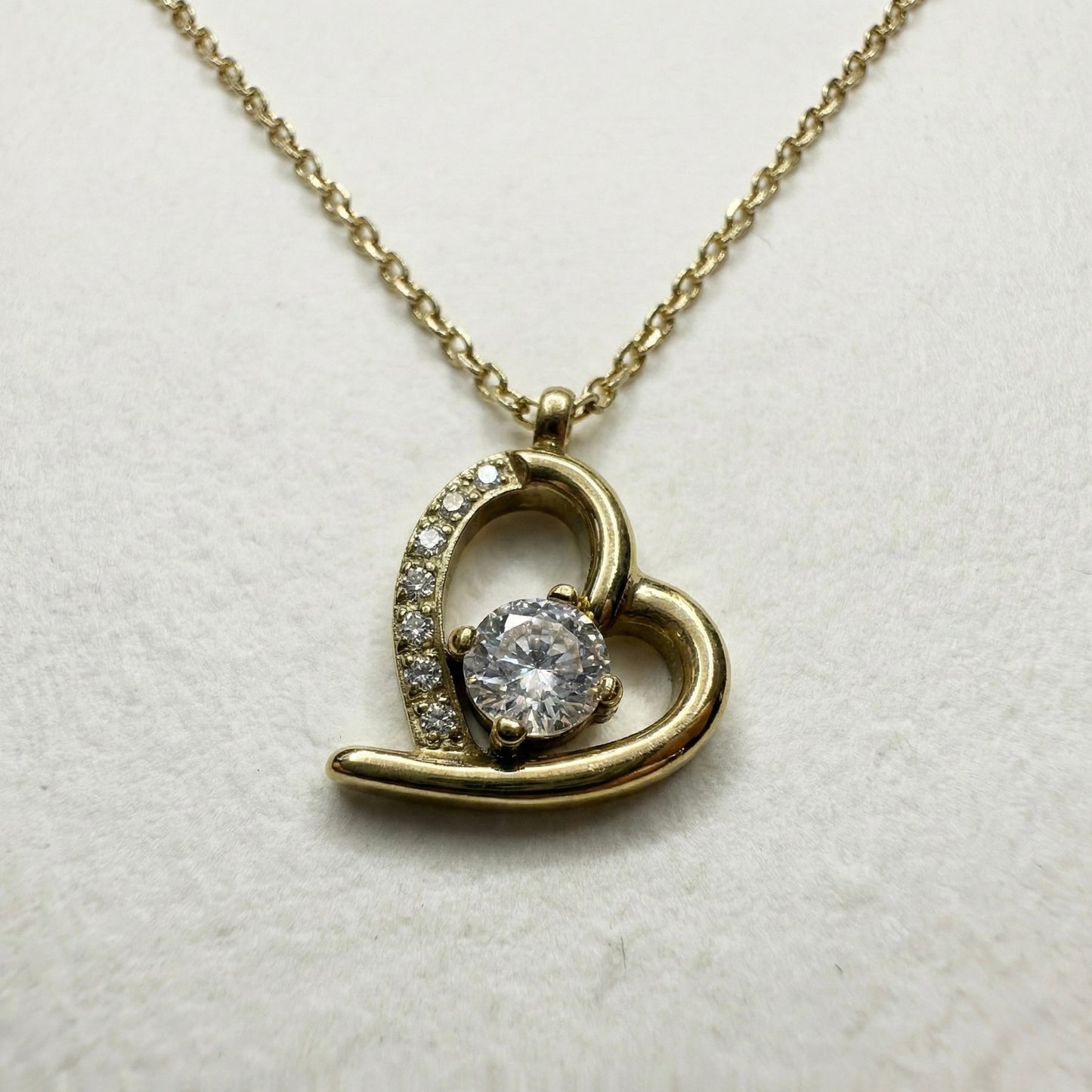 Elegant Heart Crystal Gold Pendant Necklace – Champagne Gold | Myst Juels
