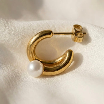 Aurora Pearl Gold Hoop Earrings