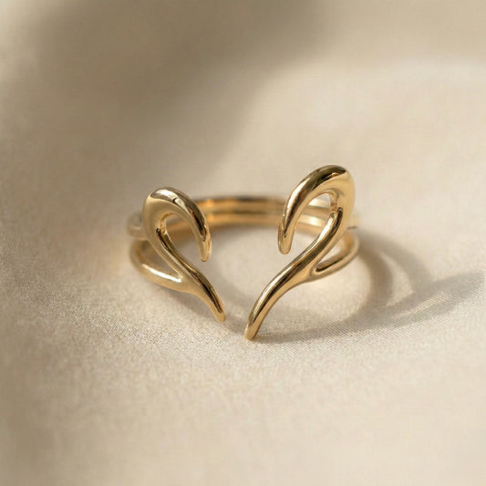 Myst Juels Open Heart Swirl Gold Adjustable Ring