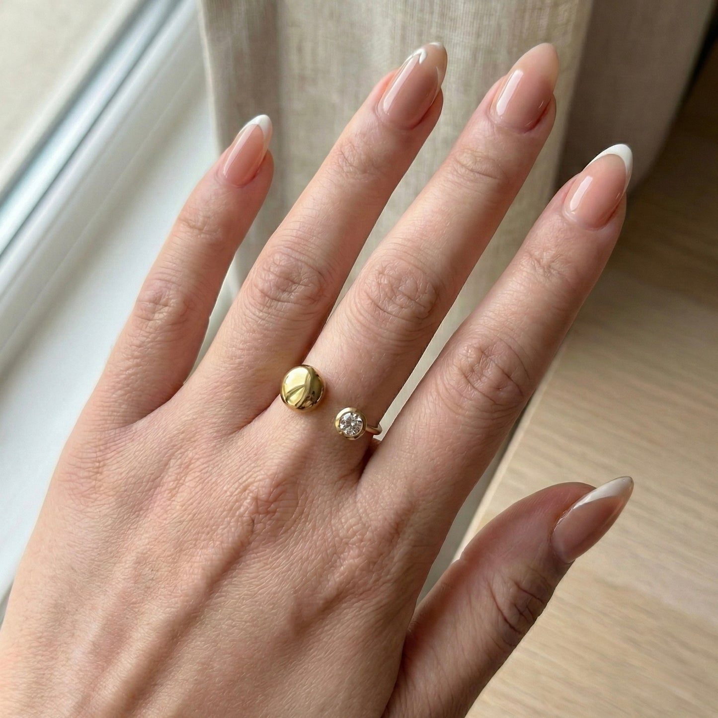 Aura Dual Dot Adjustable Gold Ring
