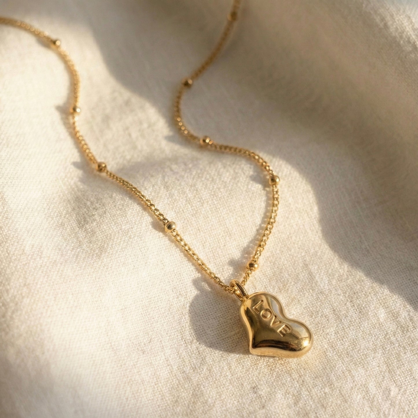 Forever Love Gold Plated Necklace – Minimal Heart Jewellery | Myst Juels