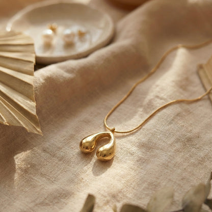 Golden Wish Curve Gold Plated Necklace – Minimal Sculpted Jewellery | Myst Juels