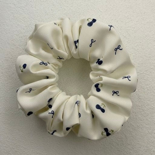 Ivory Bear Print Scrunchie Duo – Soft Everyday Hair Accessory