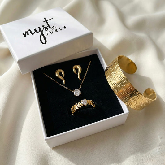 Modern Professional’s Capsule Set Box | Office-to-Evening Essentials