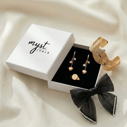 Midnight Noir Gala Set | Bow, Heart Earrings, Wave Cuff & Signet Ring