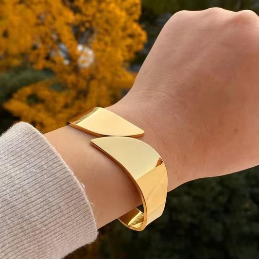 Premium Alora stainless steel bracelet