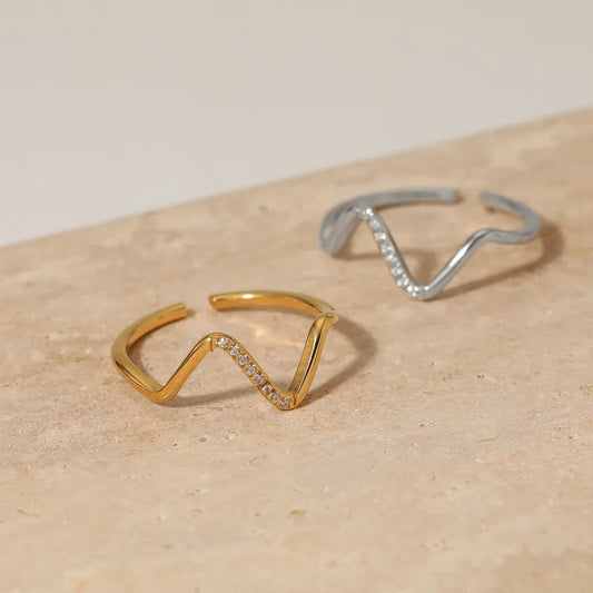 Irregular waved anti tarnish ring