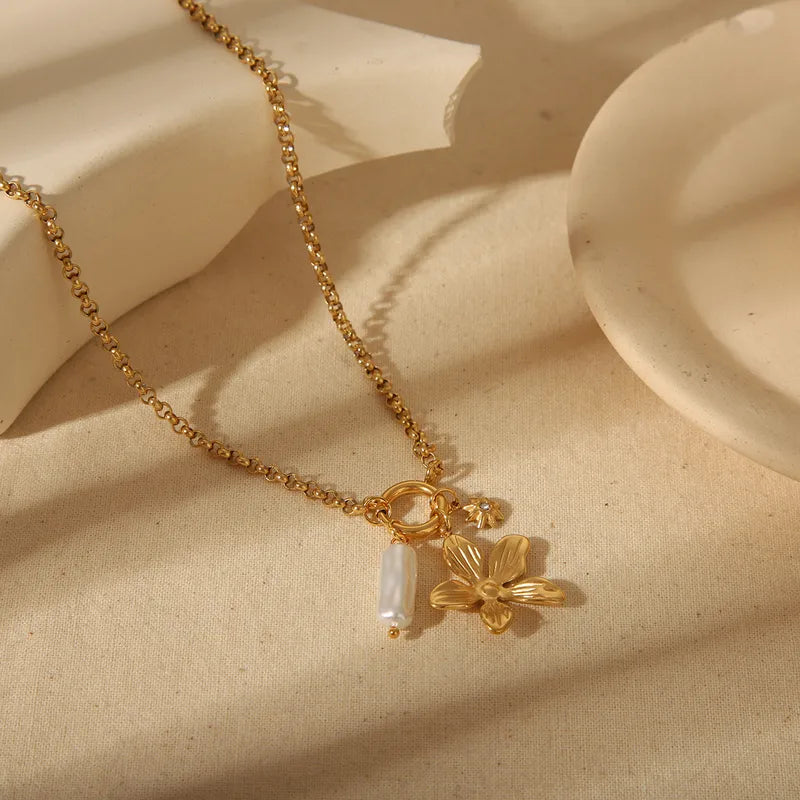 High-end multiple charms PVD gold plated necklace