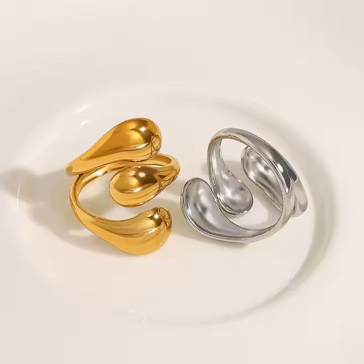 Luxurious Chunky anti tarnish arc ring
