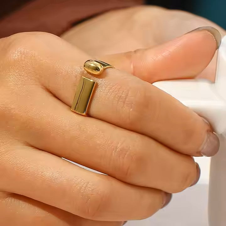 Luxe Stackable statement ring