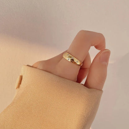 Minimalist Contemporary ring