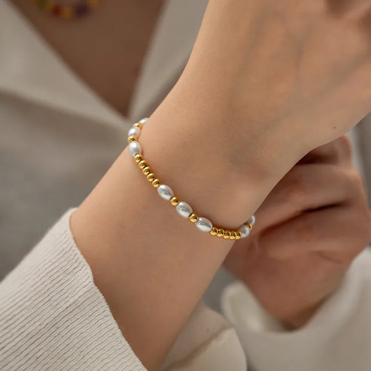 Pearl gold plated chain bracelet