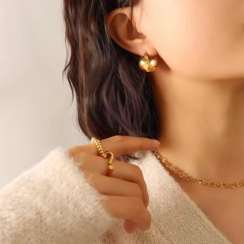 Classy forever lustrous gold earrings