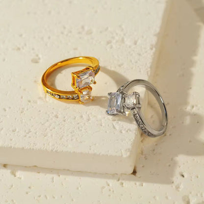 Luxury gem hug ring