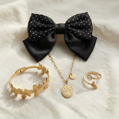 Golden Bloom Botanical Kit | A soft botanical statement in gold & pearl accents