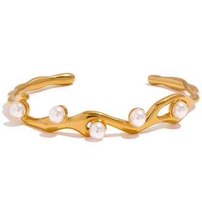 Luxury pearl regalia golden cuff