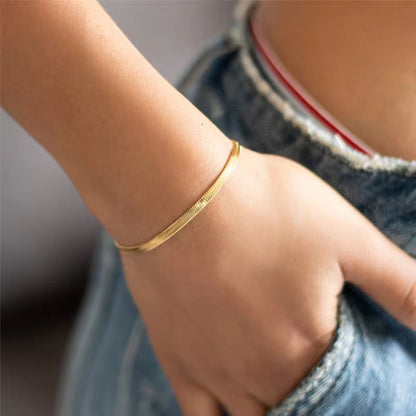 Elegant snake chain bracelets